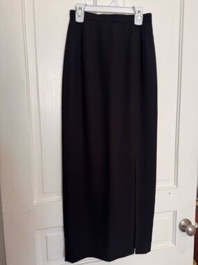 Adrianna Papell Evening Essentials black skirt